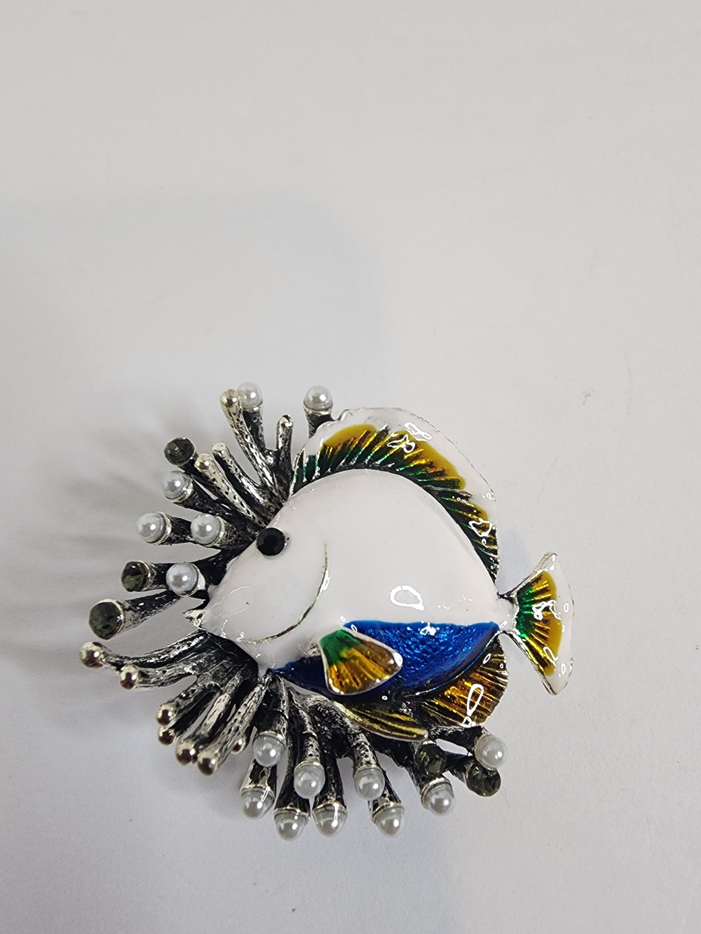 Saltwater Fish Costume Brooch.  Silver tone.  NWOT.  1.5" x 1.5"